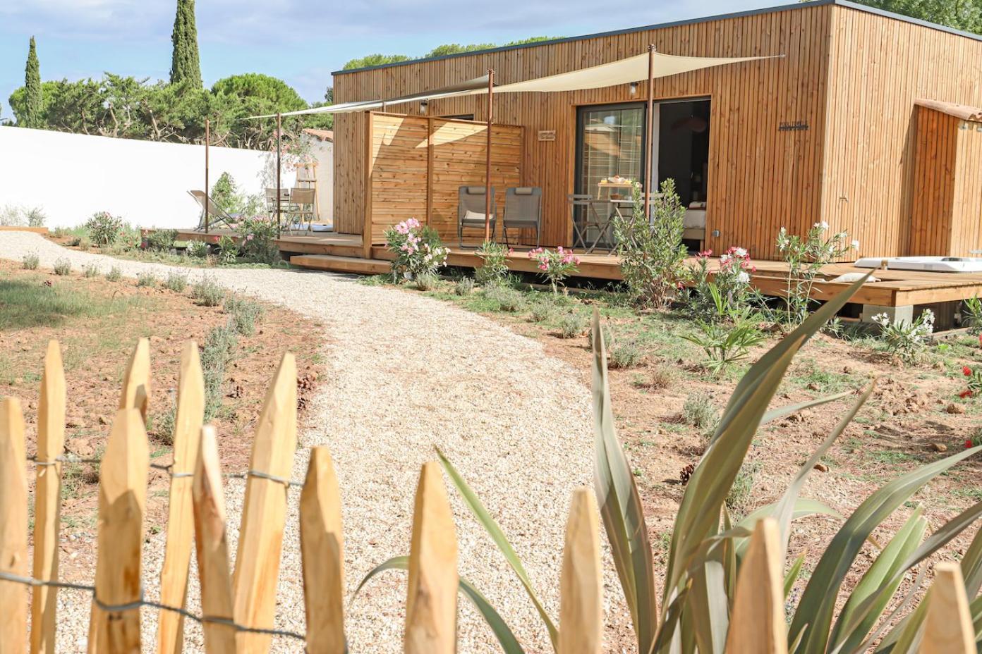 Les Gites De Laure - L'Eden Romantique, Chambres Hotes, Spa Prive, Couloir De Nage, Adults Only Malves-en-Minervois Bagian luar foto